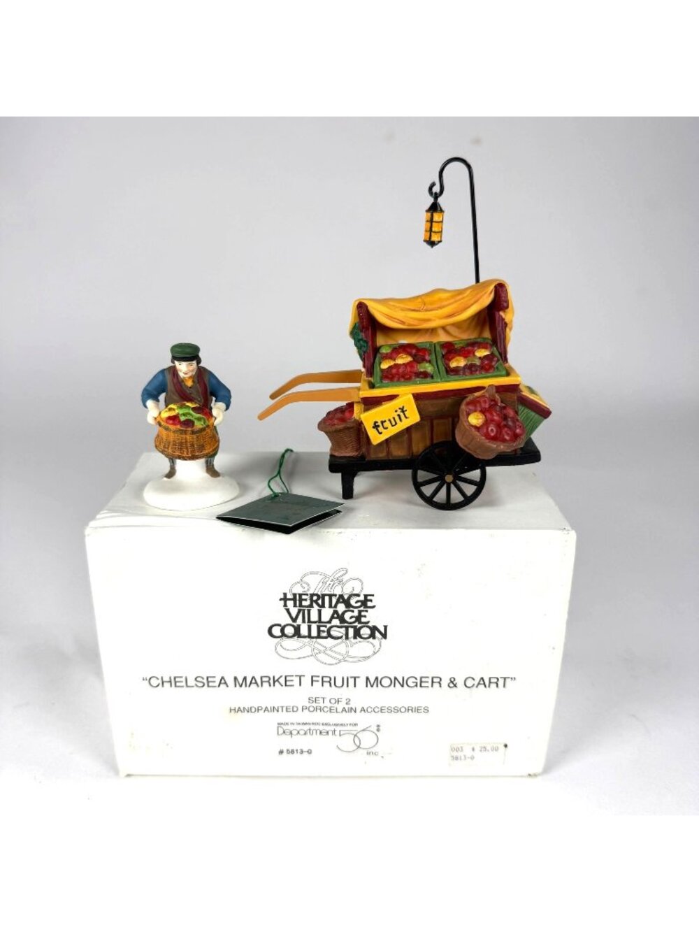 Heritage Village Chelsea Market Fruit Monger & Cart Porcelain Figurine Set Dept
